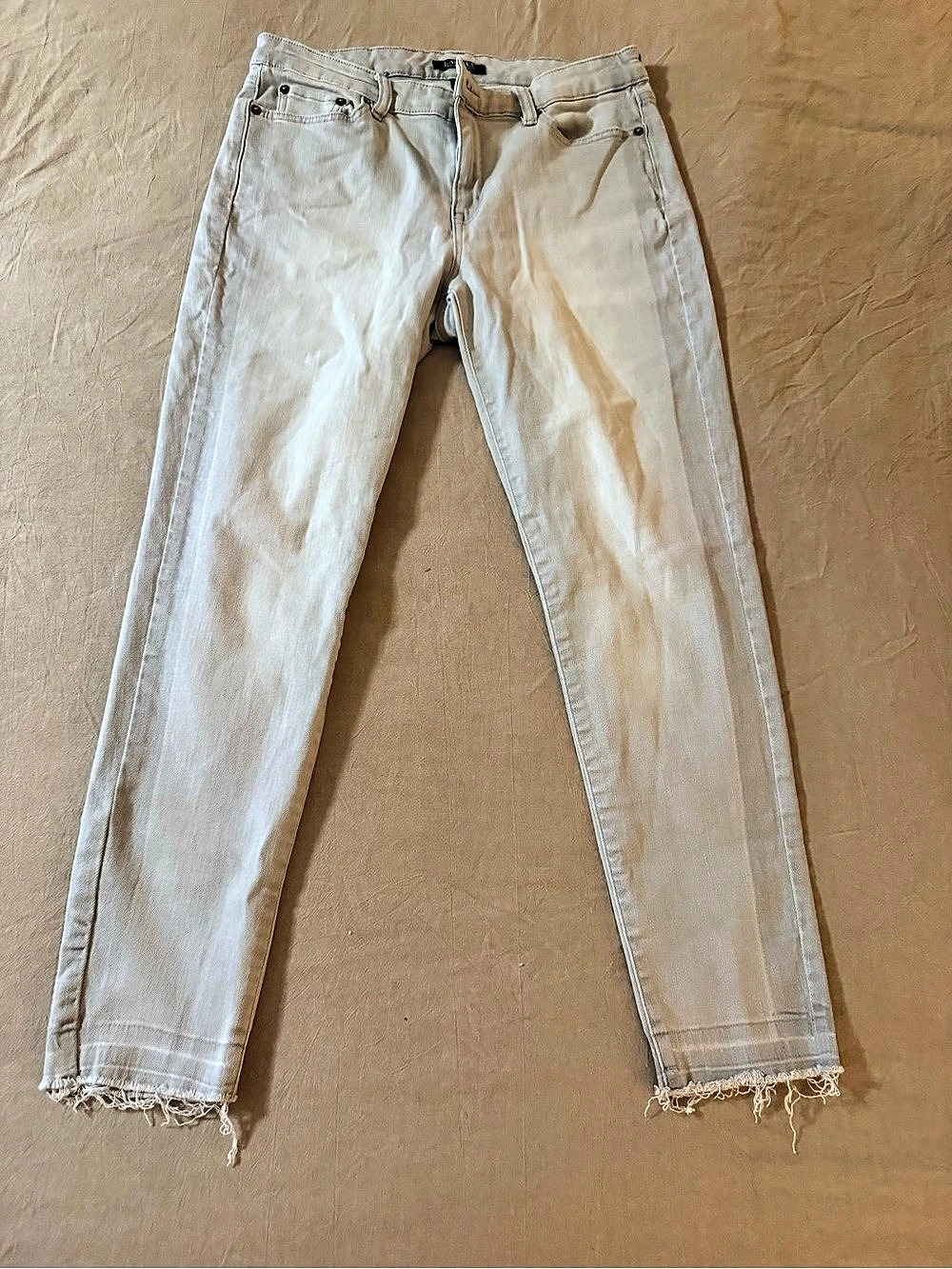 Ralph Lauren Premier Skinny Cropped Skinny Jeans in Grey Size 10
